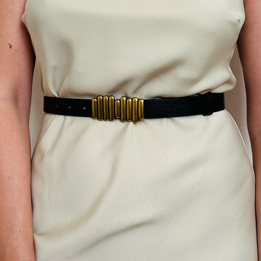 New Elegant Faux Leather Black Belt with Brushed Gold Accent Buckle - Picture 3 of 5